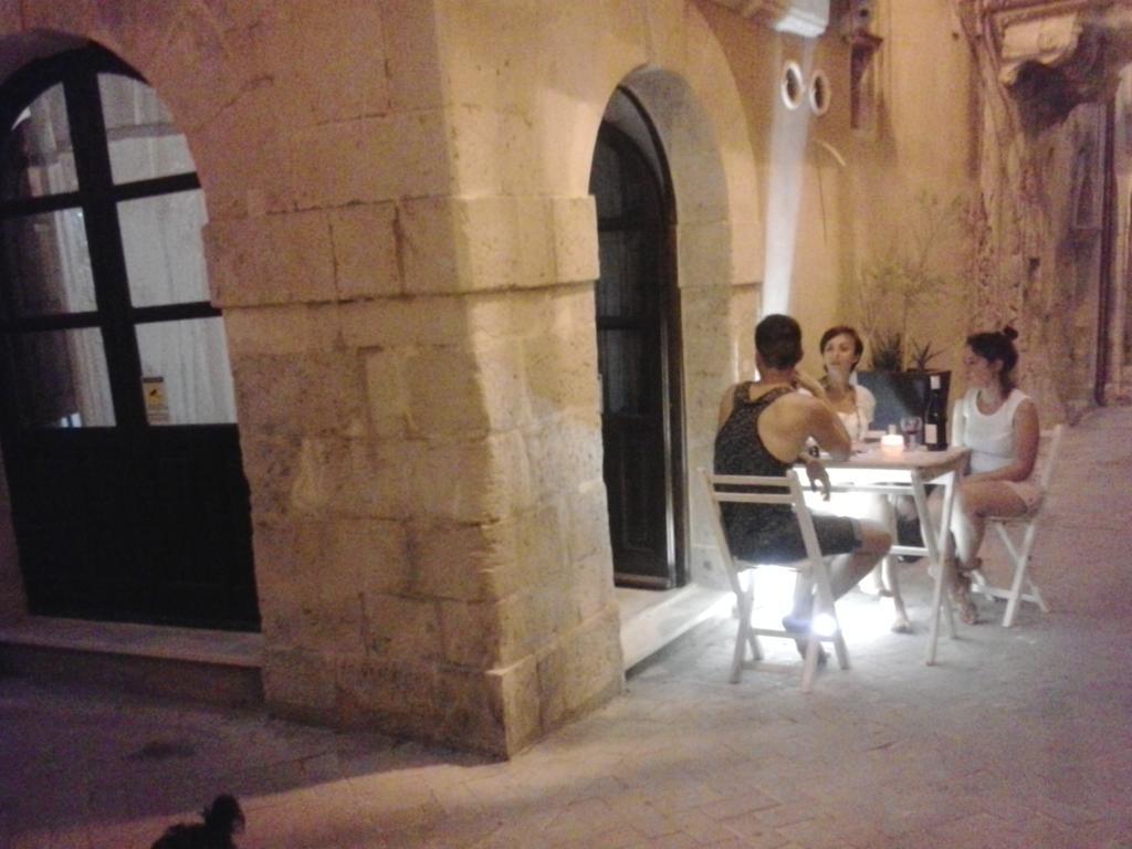 Al Tempio Di Apollo Bed & Breakfast Siraküza Oda fotoğraf